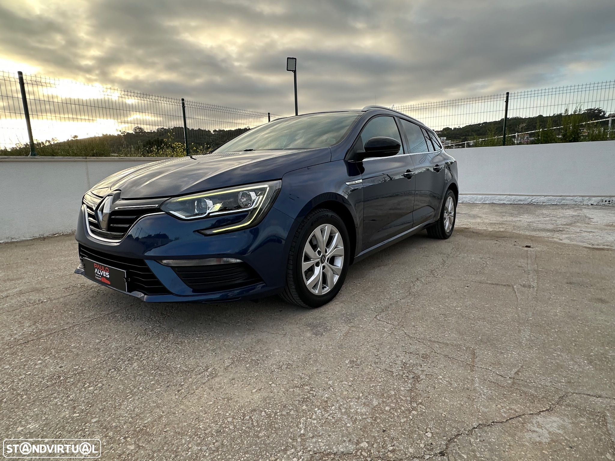 Renault Mégane Sport Tourer 1.5 Blue dCi Limited - 3