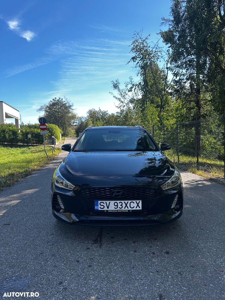 Hyundai i30 Kombi 1.6 CRDI DCT Family+ - 20