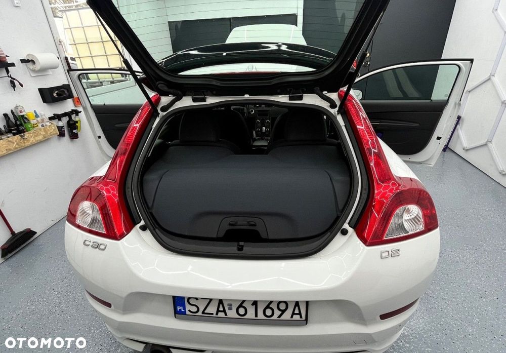 Volvo C30 - 32