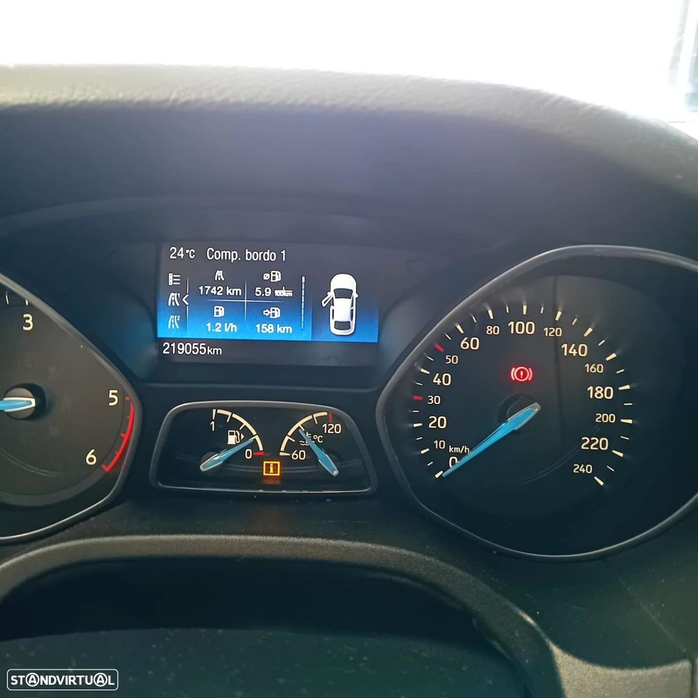 Ford Focus 1.5 TDCi ECOBlue Titanium - 13