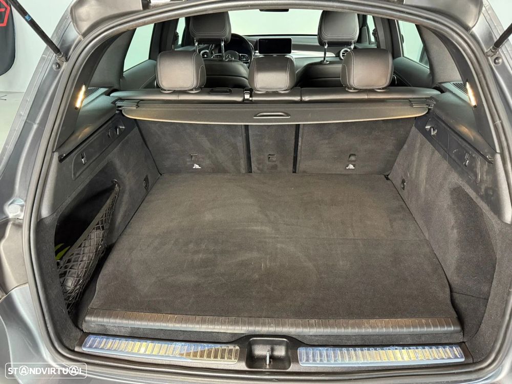 Mercedes-Benz GLC 300 de 4Matic - 19