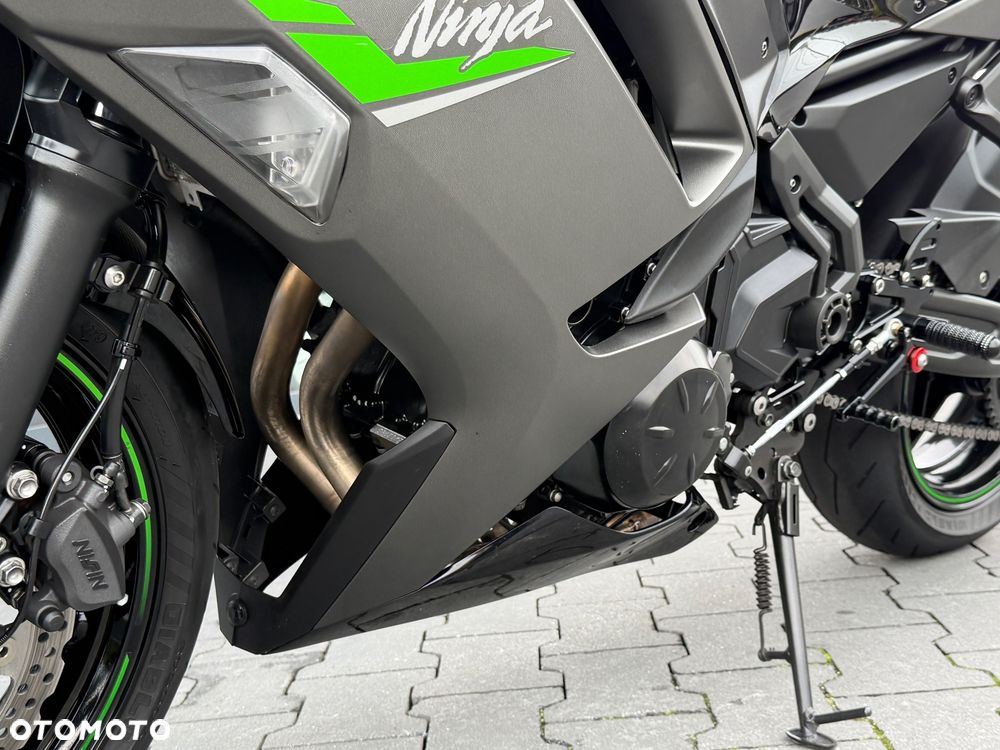 Kawasaki Ninja - 35