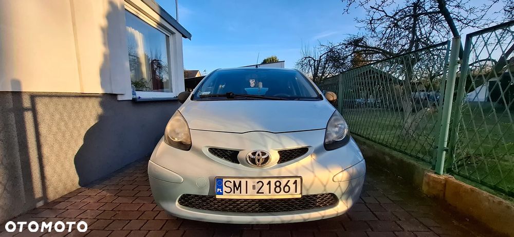 Toyota Aygo 1.0 VVT-i Terra - 1