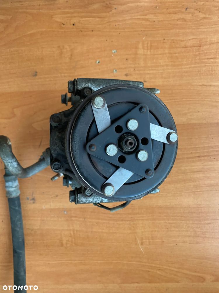 SPRĘŻARKA KOMPRESOR KLIMATYZACJI VOLVO V60 31369699 SD7V16 1855 - 5
