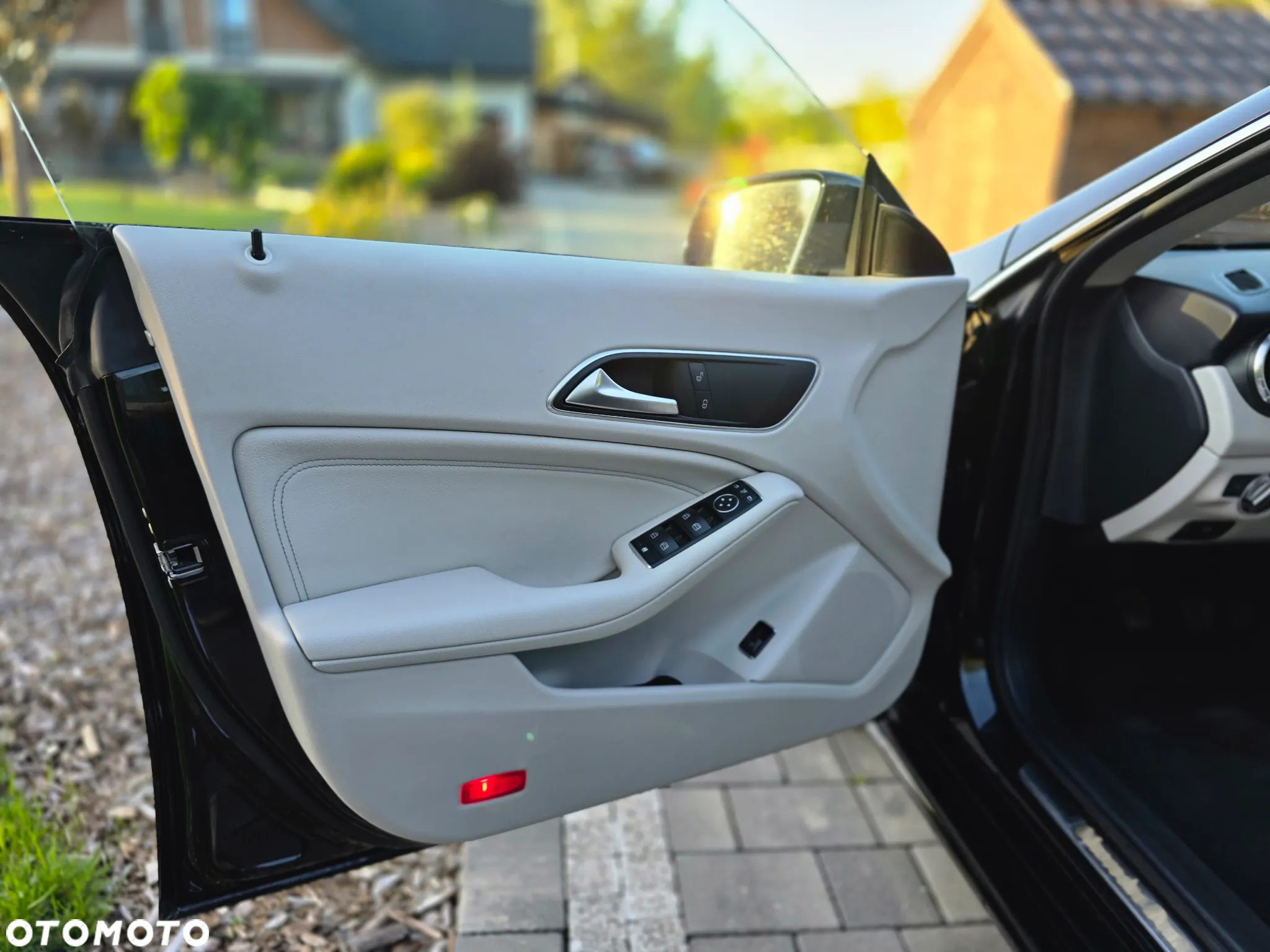 Mercedes-Benz CLA 200 CDI - 25