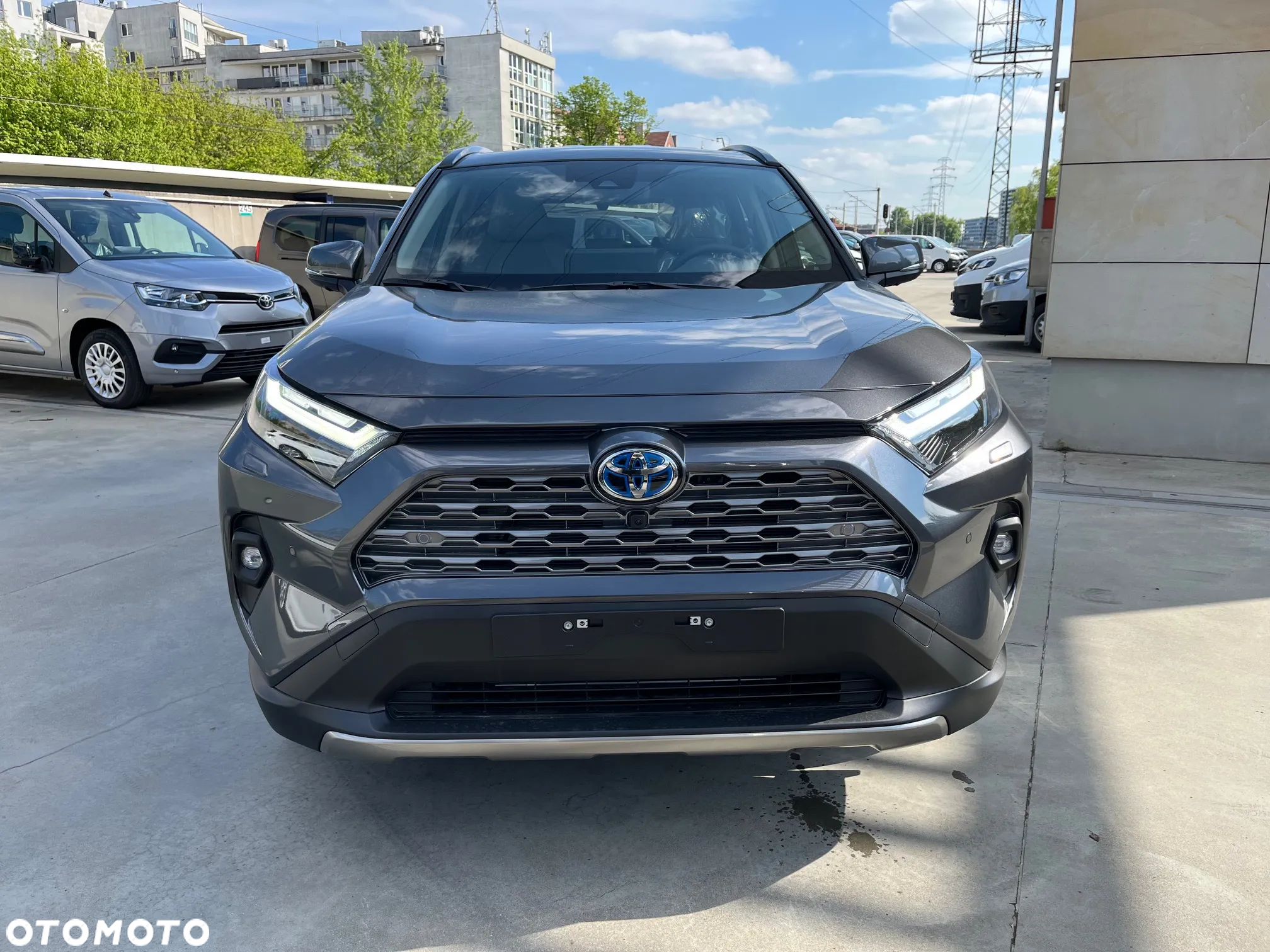Toyota RAV4 - 2