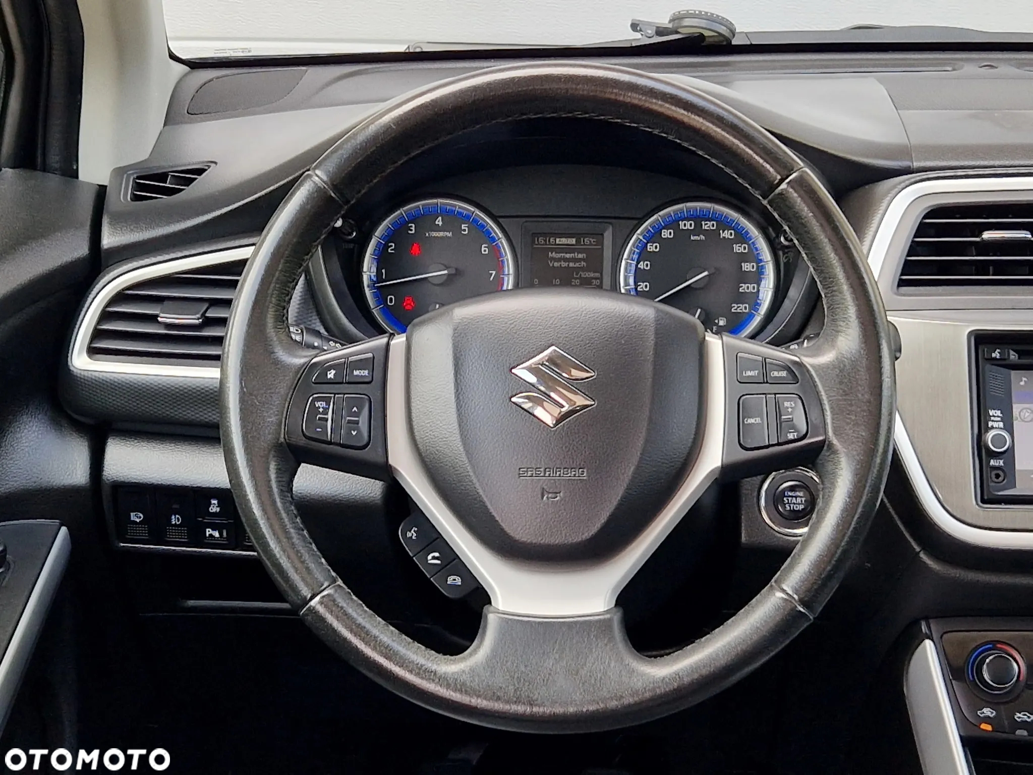 Suzuki SX4 S-Cross 1.6 Premium Plus 4WD - 25