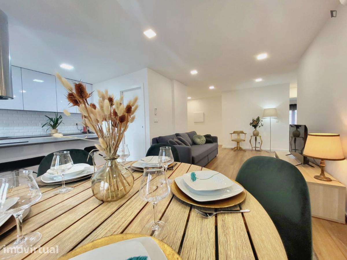 Apartamento com 2 quartos - localizado em Setubal - Grande imagem: 2/12