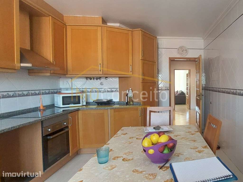 Apartamento T2|| Garagem individual|| Sótão|| Entroncamento - Grande imagem: 5/37