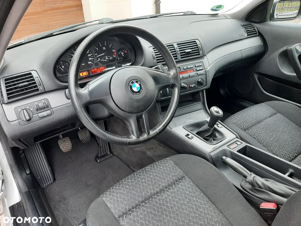 BMW Seria 3 316ti - 17