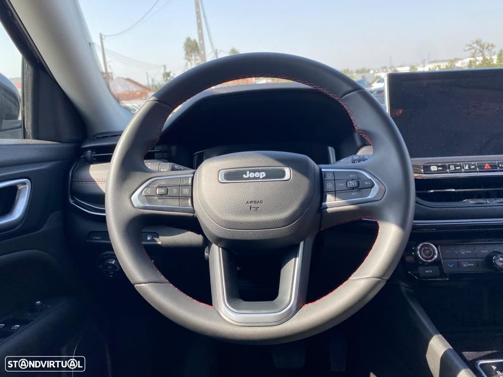 Jeep Compass 1.3 TG Trailhawk - 5