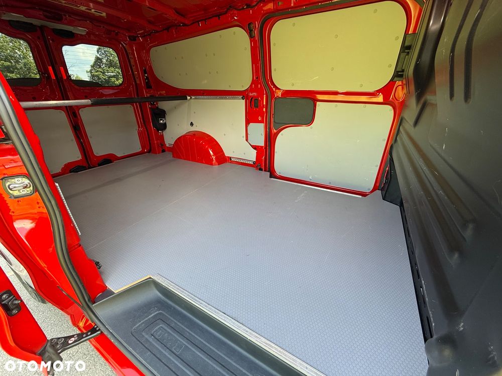 Ford TRANSIT CUSTOM AWD - 12