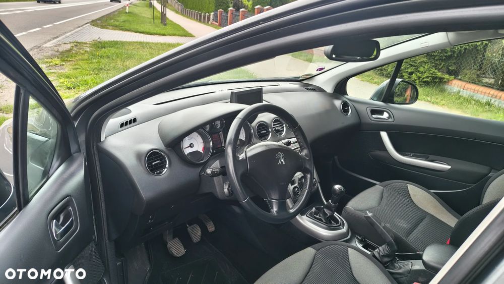 Peugeot 308 120 VTi Style - 13