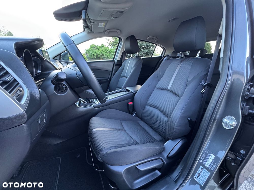 Mazda 3 - 32