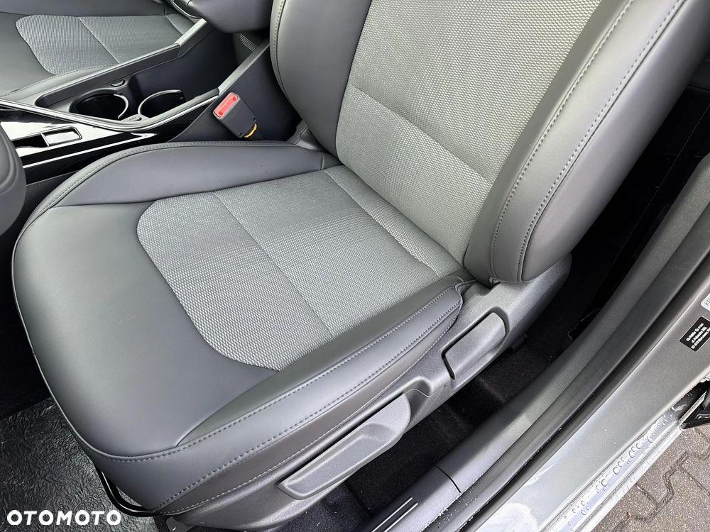 Kia Niro 1.6 GDI Hybrid L - 14