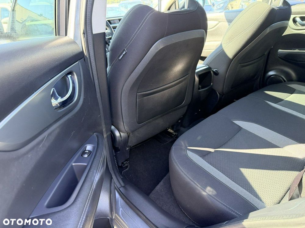 Nissan Qashqai 1.7 dCi Tekna - 12
