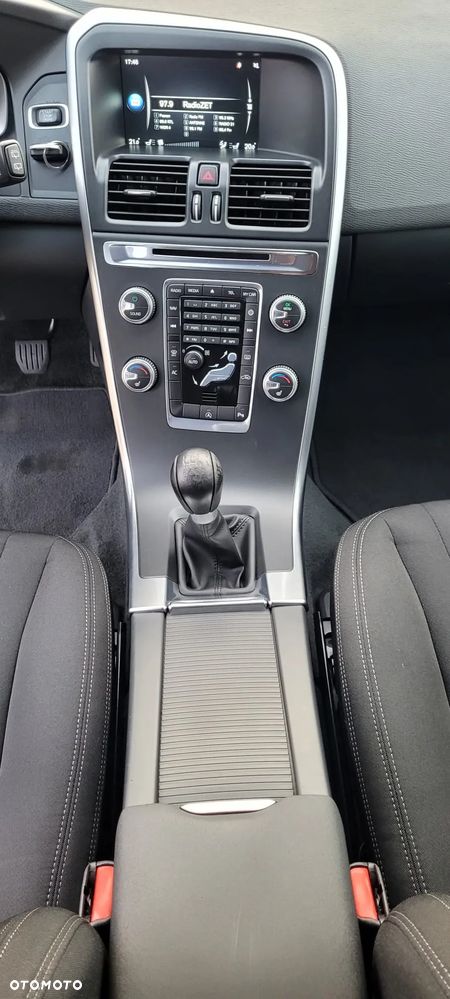 Volvo XC 60 D3 Base - 8