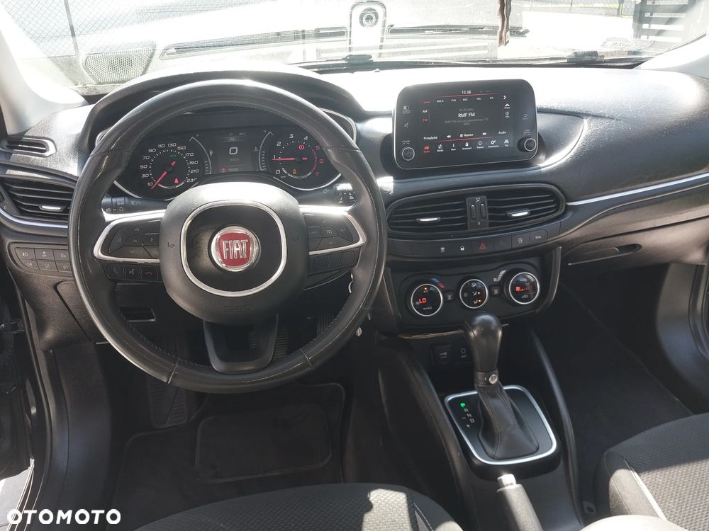 Fiat Tipo 1.6 MultiJet 16v Lounge DDCT - 8