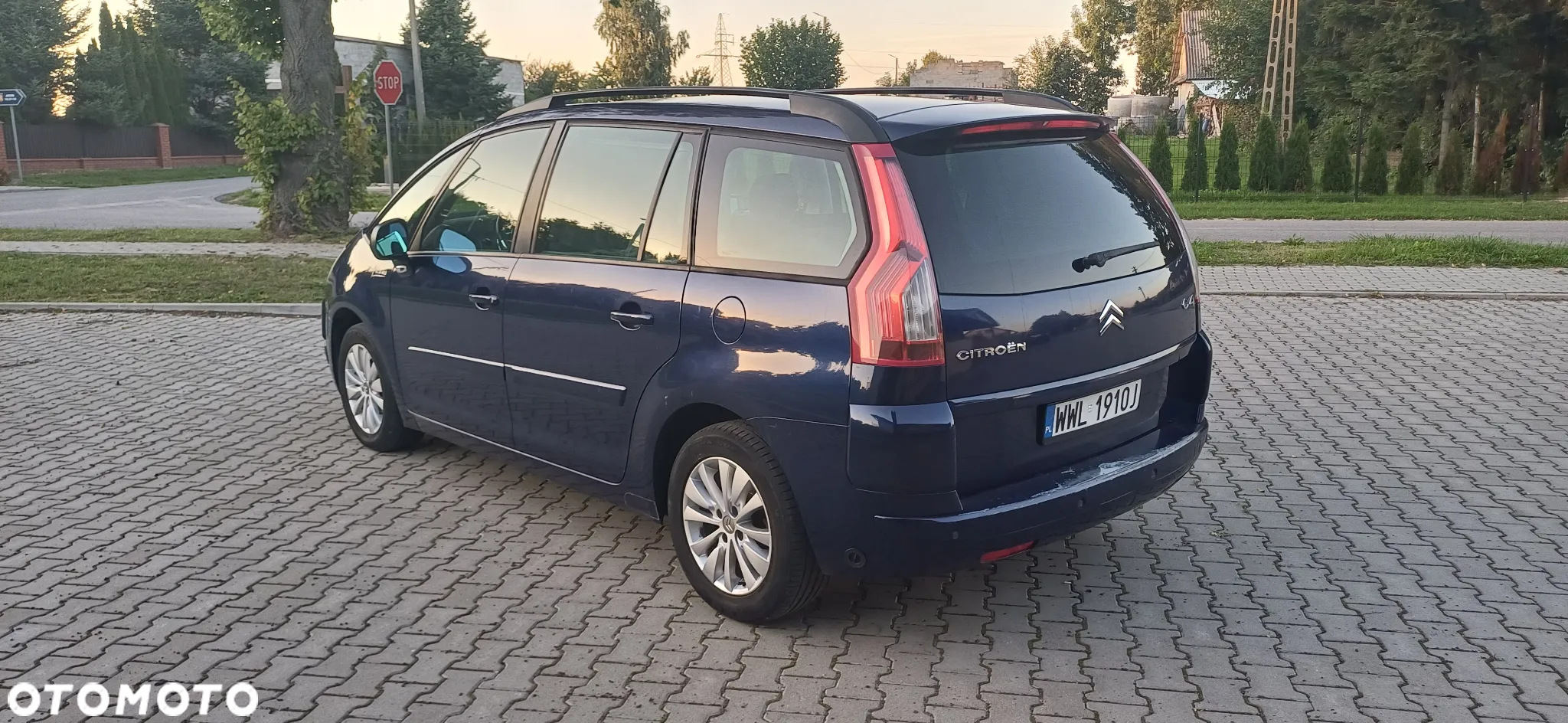 Citroën C4 Picasso 2.0 16V Exclusive - 2