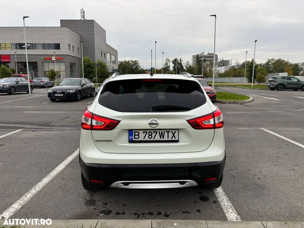 Nissan Qashqai 1.2 DIG-T ACENTA - 10