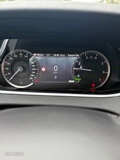 Land Rover Range Rover Evoque P300e R-Dynamic SE - 8