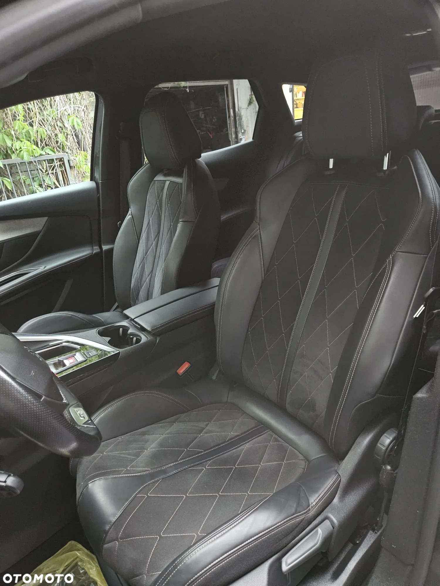 Peugeot 3008 BlueHDi 180 Stop & Start EAT8 GT - 17