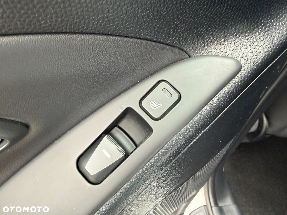 Hyundai ix35 2.0 CRDi 4WD Automatik Premium - 21