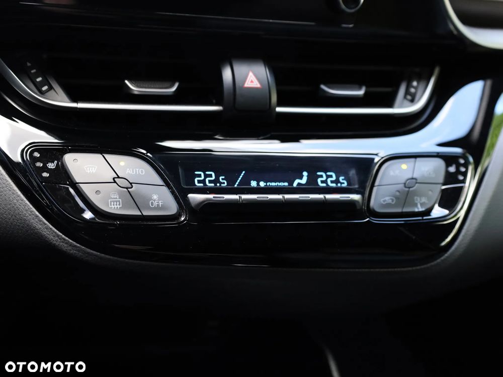 Toyota C-HR 1.8 Hybrid Executive - 24