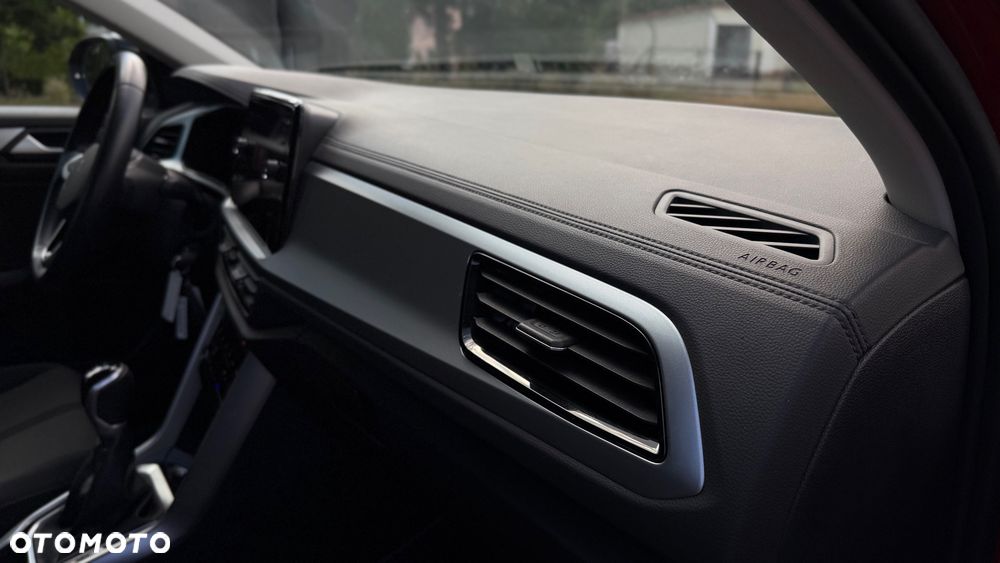 Volkswagen T-Roc 1.0 TSI Life - 36