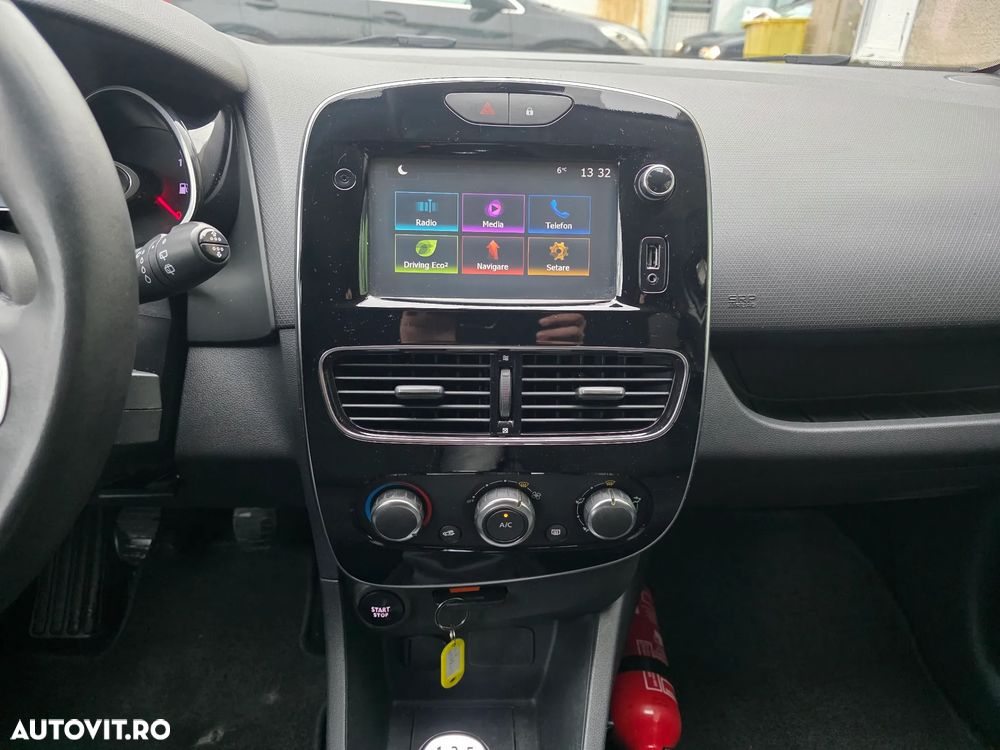 Renault Clio Estate Energy TCe Intens - 17