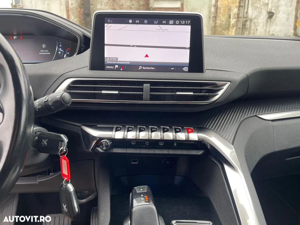 Peugeot 3008 BlueHDi 130 Stop & Start EAT8 Active Business-Paket - 16