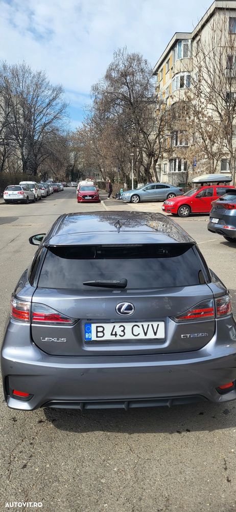 Lexus CT Luxury Line - 2