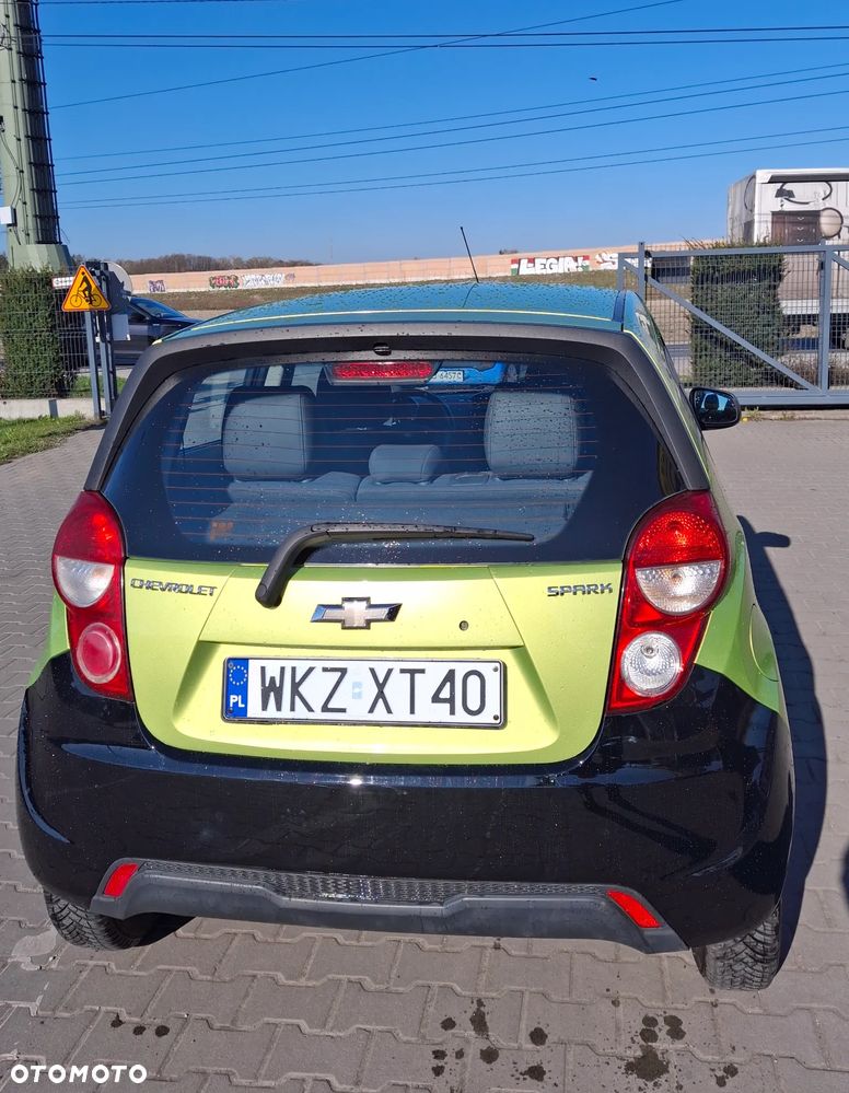 Chevrolet Spark 1.0 LS - 4