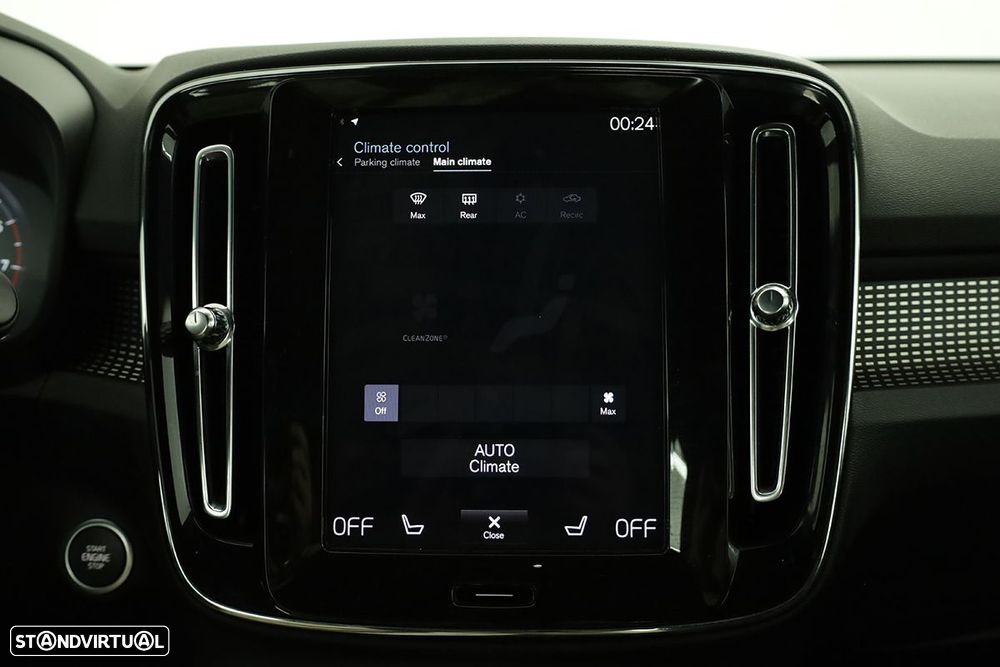 Volvo XC 40 1.5 T2 Plus Dark Auto - 12