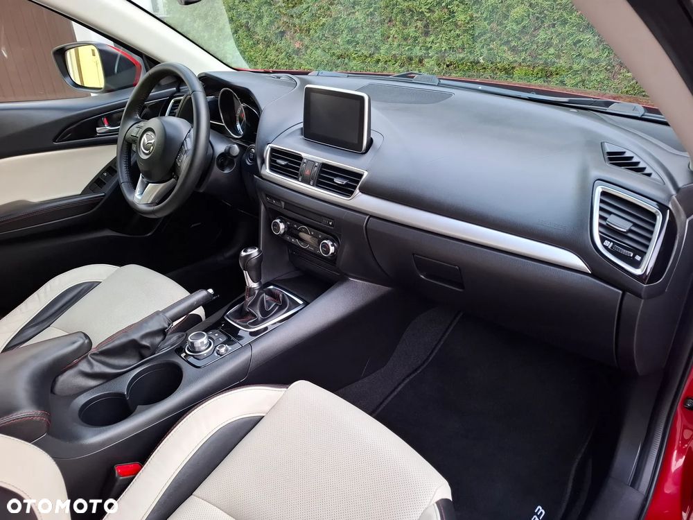 Mazda 3 SKYACTIV-G 120 Urban Limited - 16