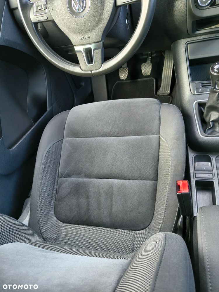 Volkswagen Tiguan - 19