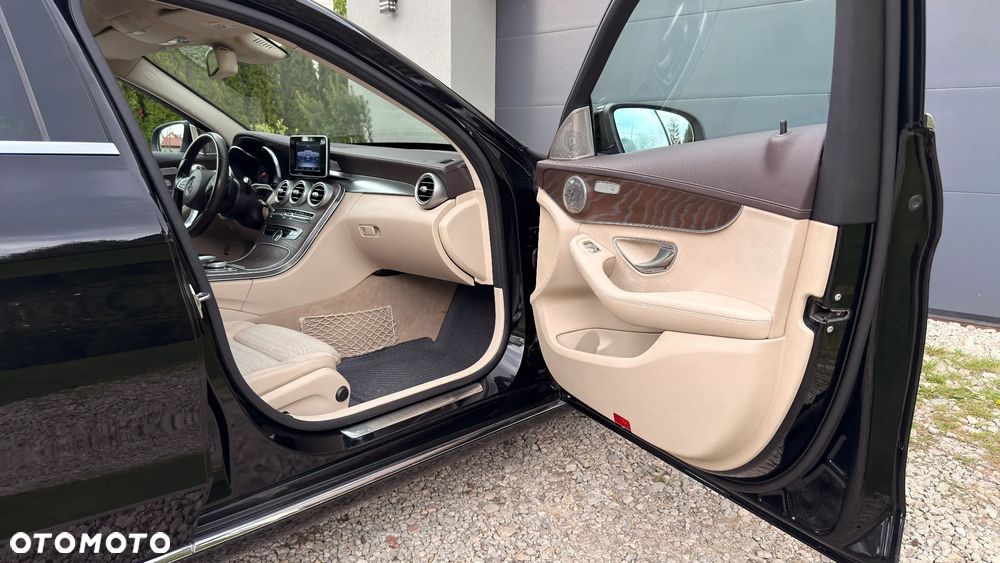 Mercedes-Benz Klasa C 220 d 9G-TRONIC Avantgarde - 30