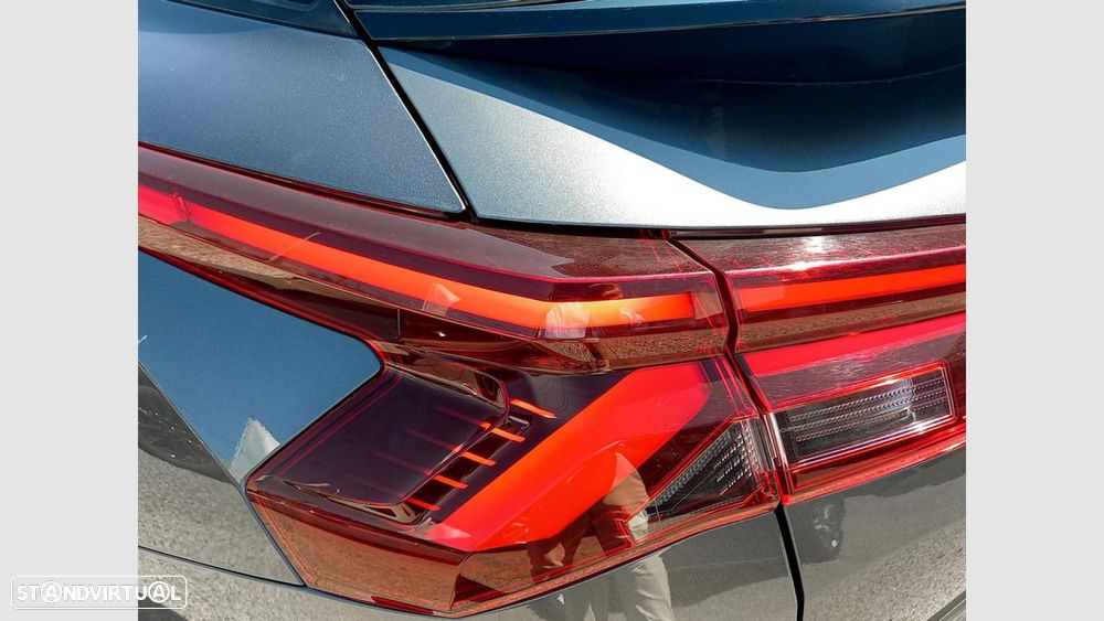 Citroën C5 X 1.2 PureTech Shine EAT8 - 10
