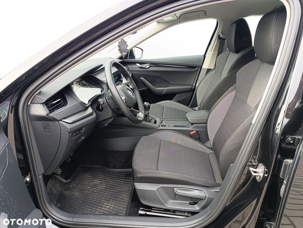 Skoda Octavia 1.5 TSI ACT Ambition - 11