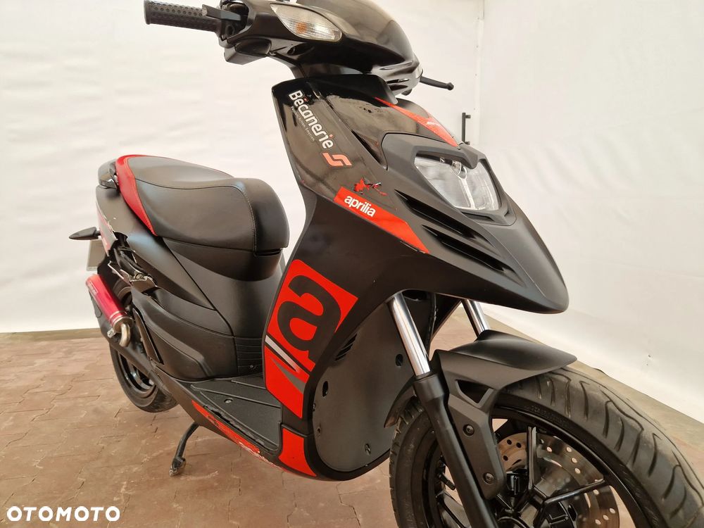 Aprilia SR - 16