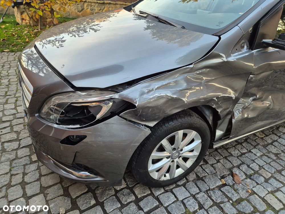 Mercedes-Benz Klasa B 180 d 7G-DCT Edition - 28