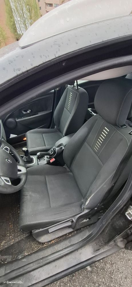 Renault Mégane Sport Tourer dCi 90 FAP Expression - 7