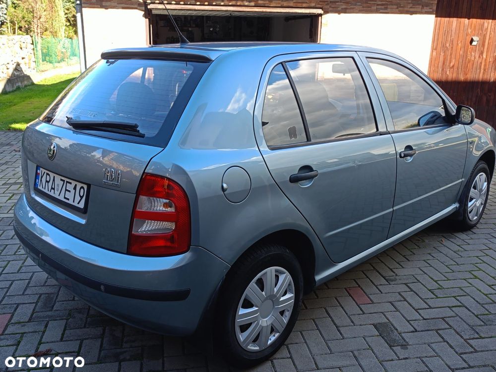 Skoda Fabia 2004 photo 4