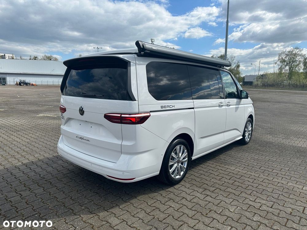 Volkswagen california Nowa California Beach silnik: 2,0 l TSI OPF 204 KM / skrzynia biegów: 7-biegowa DSG rozstaw osi: 3124 mm - 6