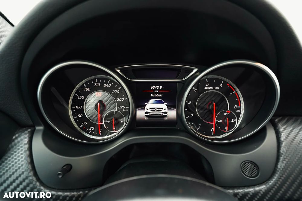 Mercedes-Benz A 45 AMG 4Matic AMG Speedshift 7G-DCT PETRONAS 2015 World Champion Edition - 5