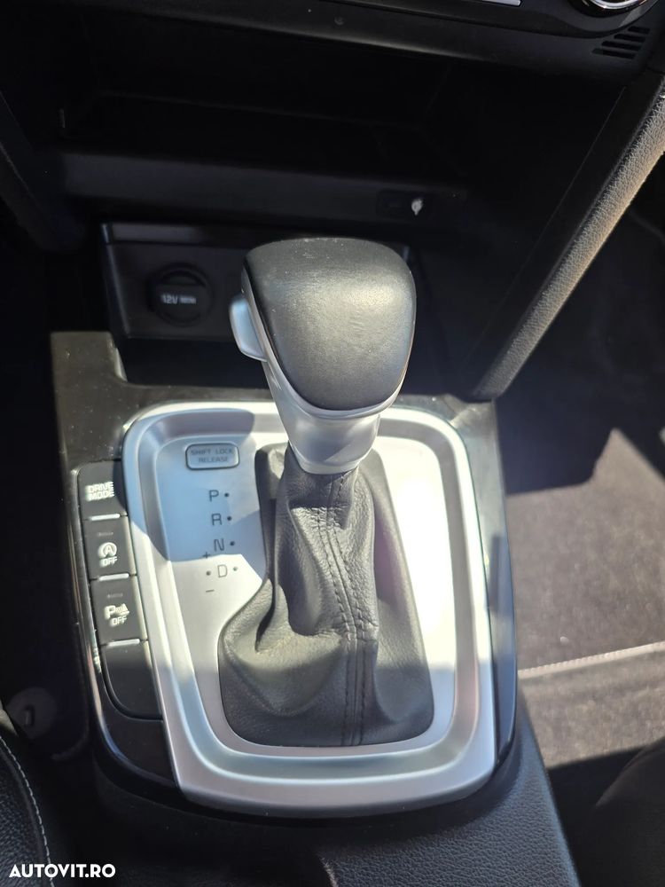 Kia Ceed 1.6 DSL MHEV 7DCT HP GT Line - 17
