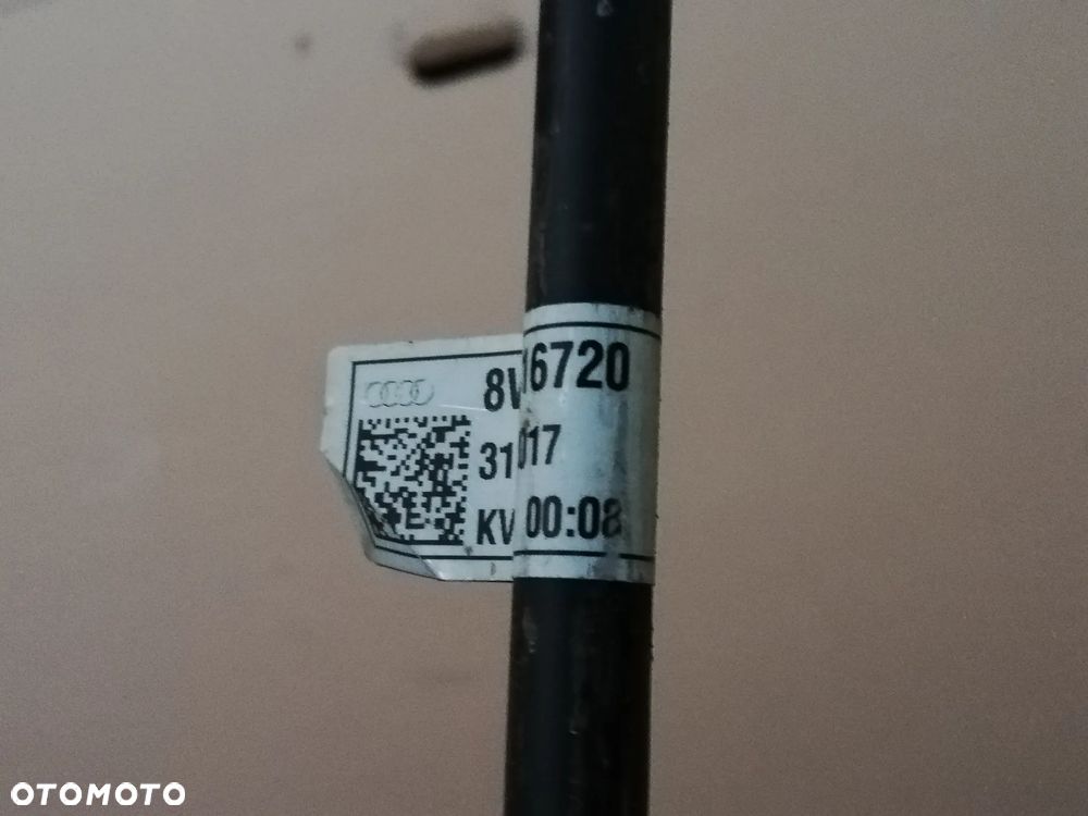 Audi A4 B9 8W PRZEWÓD KLIMATYZACJI 8W2816720 - 2