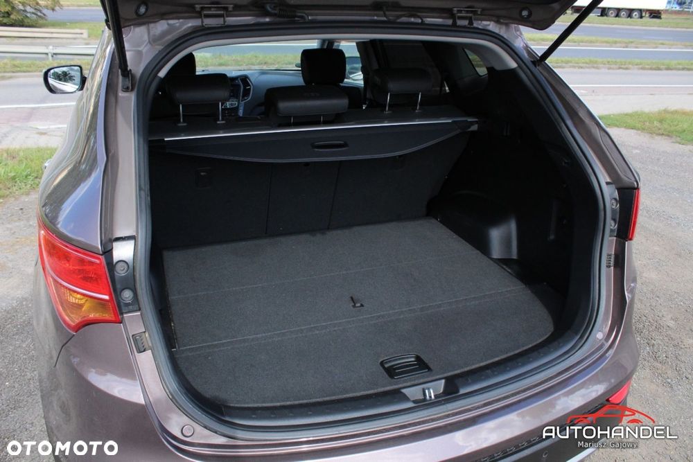 Hyundai Santa Fe - 24