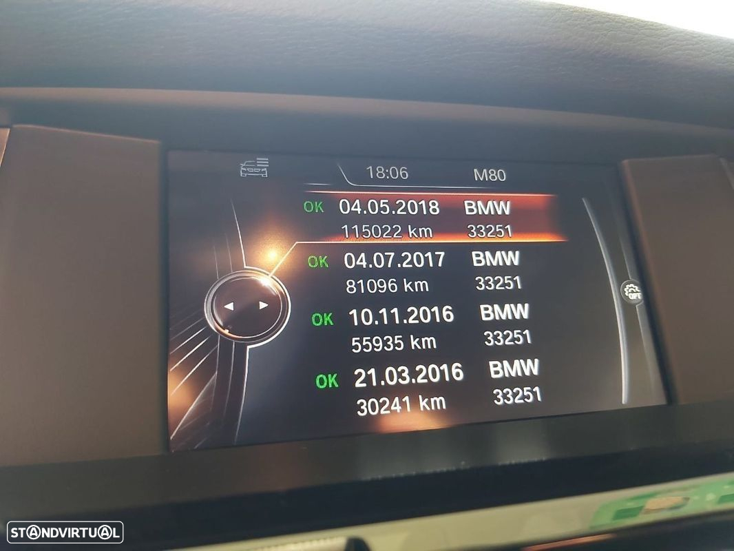 BMW X4 20 d xDrive Pack M - 52