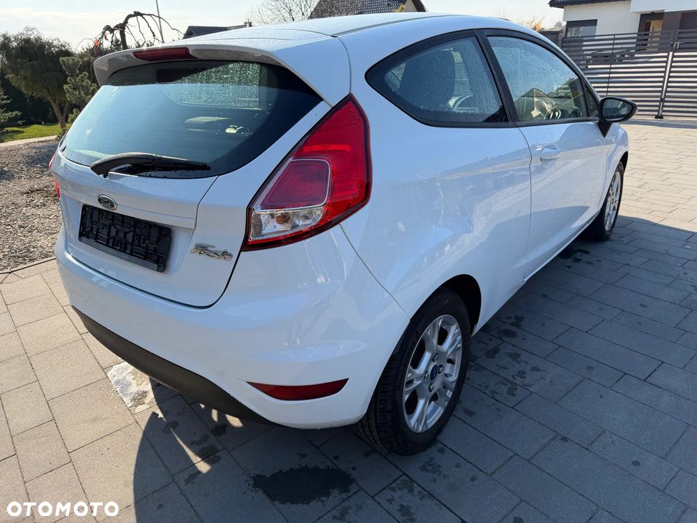 Ford Fiesta 1.0 Celebration - 3
